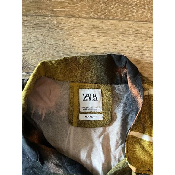 Zara Mens Multicolor Short Sleeve Button Up Graffiti Pattern Shirt Size Large - Picture 3 of 3